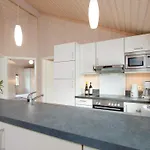 With Private Sauna For Casa de Férias