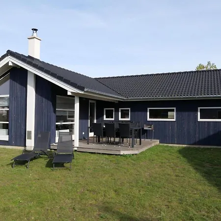 Casa de Férias With Private Sauna For Großenbrode
