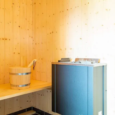 With Private Sauna For Casa de Férias